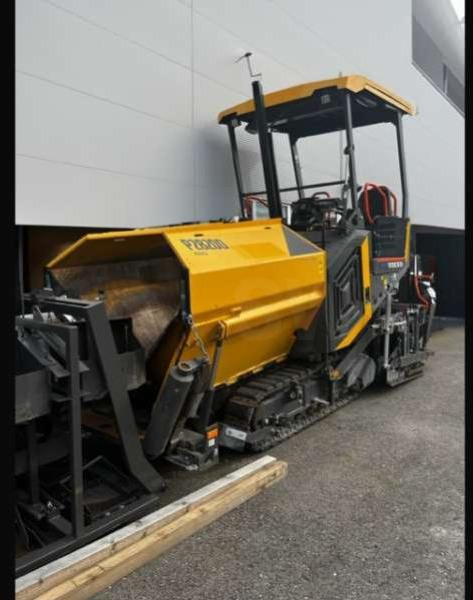 Volvo P2820D MACHINE SUISSE - Paver aspal: gambar 1 Volvo P2820D MACHINE SUISSE - Paver aspal: gambar 1