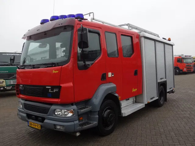 DAF LF 220 ZIEGLERPUMP BOMBEROS - Truk pemadam kebakaran: gambar 1 DAF LF 220 ZIEGLERPUMP BOMBEROS - Truk pemadam kebakaran: gambar 1