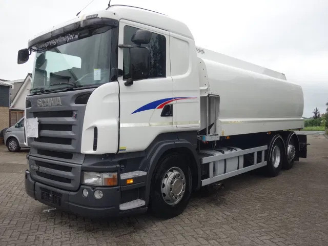 Scania R380 6X2 19200 LITER TANK,MANUAL GEARBOX - Truk tangki: gambar 2 Scania R380 6X2 19200 LITER TANK,MANUAL GEARBOX - Truk tangki: gambar 2