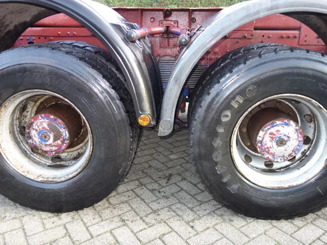 MAN 26.414 TREKKER 6X6 STEELSPRINGS - Tractor head: gambar 3 MAN 26.414 TREKKER 6X6 STEELSPRINGS - Tractor head: gambar 3