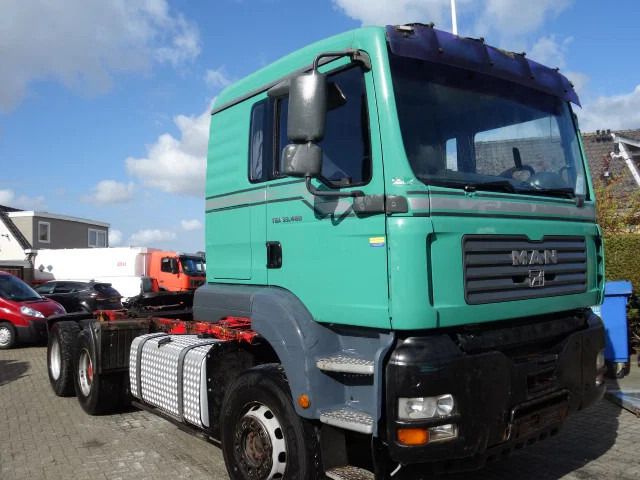 MAN TGA 33.480 6X4 STEEL SPRINGS MANUAL GEARBOX,AIRCO,RETARDER - Tractor head: gambar 1 MAN TGA 33.480 6X4 STEEL SPRINGS MANUAL GEARBOX,AIRCO,RETARDER - Tractor head: gambar 1