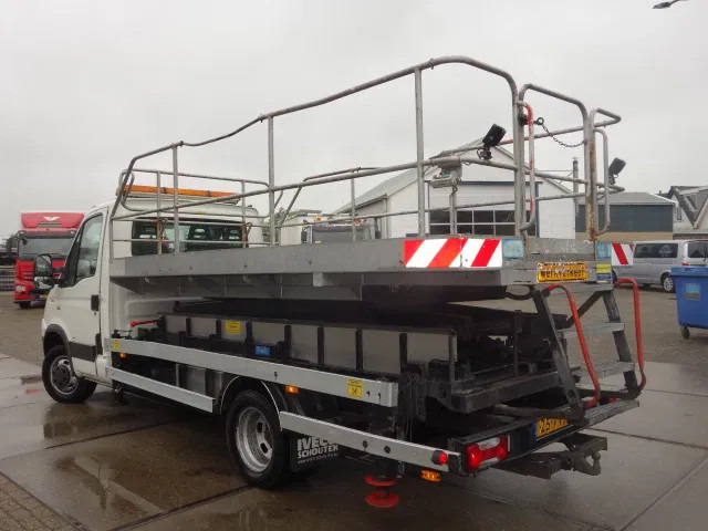 Iveco Daily 40C15 SKY WORKER PLATFORM 8 METER - Van pengiriman: gambar 4 Iveco Daily 40C15 SKY WORKER PLATFORM 8 METER - Van pengiriman: gambar 4