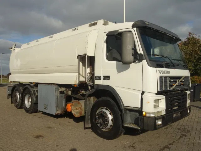 Volvo FM 360 18000 LITER,MANUALPOMP,MANUALCOUNTER - Truk tangki: gambar 1 Volvo FM 360 18000 LITER,MANUALPOMP,MANUALCOUNTER - Truk tangki: gambar 1