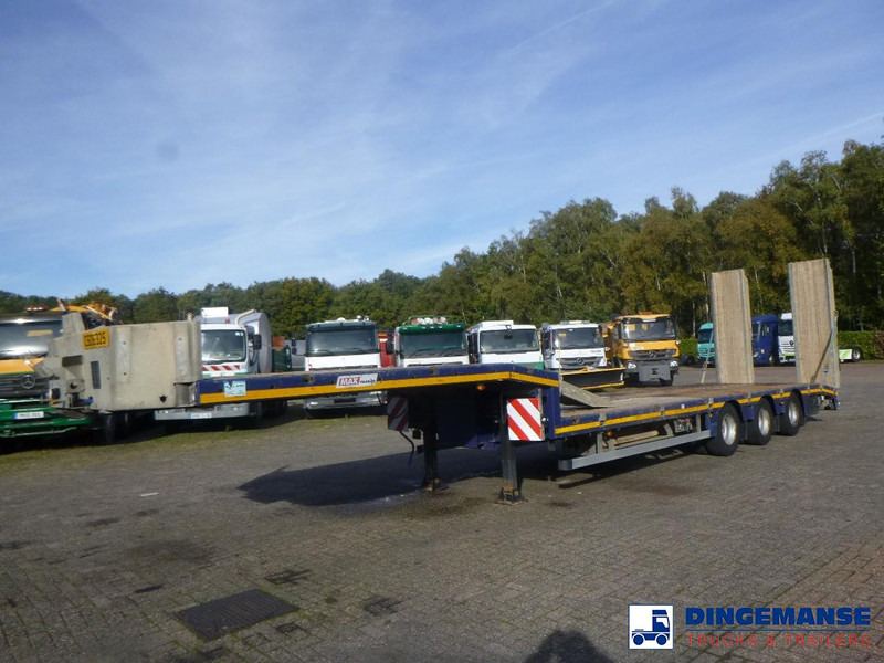 Faymonville 3-axle semi-lowbed trailer 50T + ramps - Semi-trailer low bed: gambar 1 Faymonville 3-axle semi-lowbed trailer 50T + ramps - Semi-trailer low bed: gambar 1