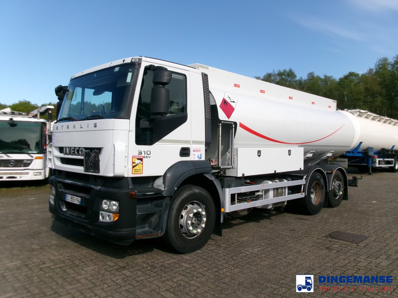 Iveco AD260S31Y 6X2 fuel tank 19 m3 / 5 comp / ADR 02-07-2024 - Truk tangki: gambar 1 Iveco AD260S31Y 6X2 fuel tank 19 m3 / 5 comp / ADR 02-07-2024 - Truk tangki: gambar 1