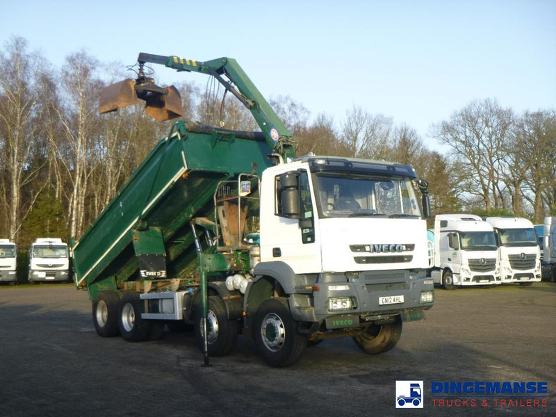 Iveco AD340T36 8x4 RHD tipper + HMF 1244 Z1 - Truk derek: gambar 2 Iveco AD340T36 8x4 RHD tipper + HMF 1244 Z1 - Truk derek: gambar 2