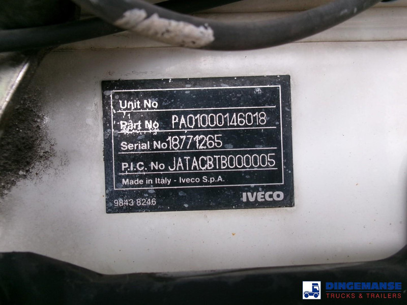 Truk flatbed Iveco Eurocargo ML180E25 4x2 RHD: gambar 14