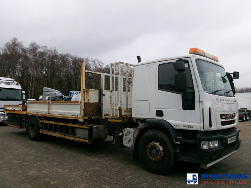 Iveco Eurocargo ML180E25 4x2 RHD - Truk flatbed: gambar 1 Iveco Eurocargo ML180E25 4x2 RHD - Truk flatbed: gambar 1