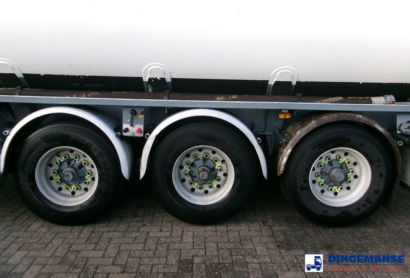 LAG Fuel tank alu 45.2 m3 / 6 comp + pump - Semi-trailer tangki: gambar 5 LAG Fuel tank alu 45.2 m3 / 6 comp + pump - Semi-trailer tangki: gambar 5