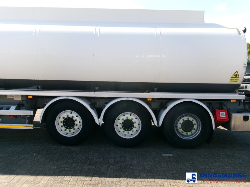Lakeland Fuel tank alu 42.8 m3 / 6 comp + pump - Semi-trailer tangki: gambar 5 Lakeland Fuel tank alu 42.8 m3 / 6 comp + pump - Semi-trailer tangki: gambar 5