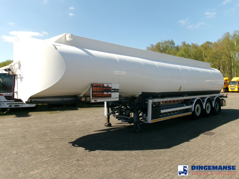 Lakeland Fuel tank alu 42.8 m3 / 6 comp + pump - Semi-trailer tangki: gambar 1 Lakeland Fuel tank alu 42.8 m3 / 6 comp + pump - Semi-trailer tangki: gambar 1