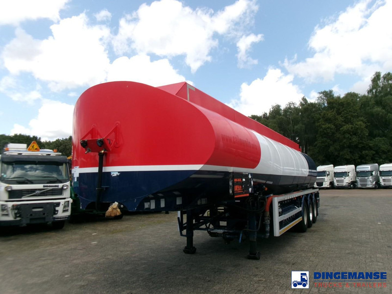Lakeland Fuel tank alu 42.8 m3 / 6 comp + pump - Semi-trailer tangki: gambar 1 Lakeland Fuel tank alu 42.8 m3 / 6 comp + pump - Semi-trailer tangki: gambar 1