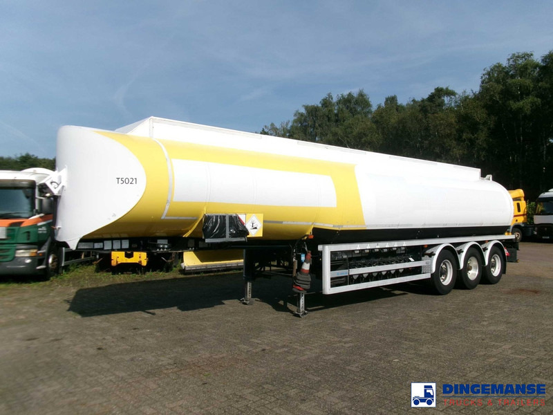 Lakeland Fuel tank alu 43 m3 / 6 comp - Semi-trailer tangki: gambar 1 Lakeland Fuel tank alu 43 m3 / 6 comp - Semi-trailer tangki: gambar 1