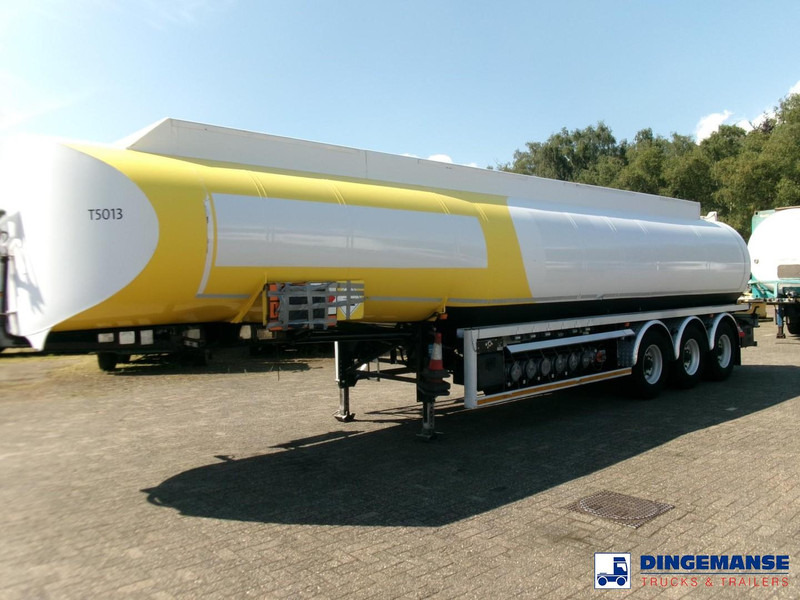 Lakeland Fuel tank alu 43 m3 / 6 comp - Semi-trailer tangki: gambar 1 Lakeland Fuel tank alu 43 m3 / 6 comp - Semi-trailer tangki: gambar 1