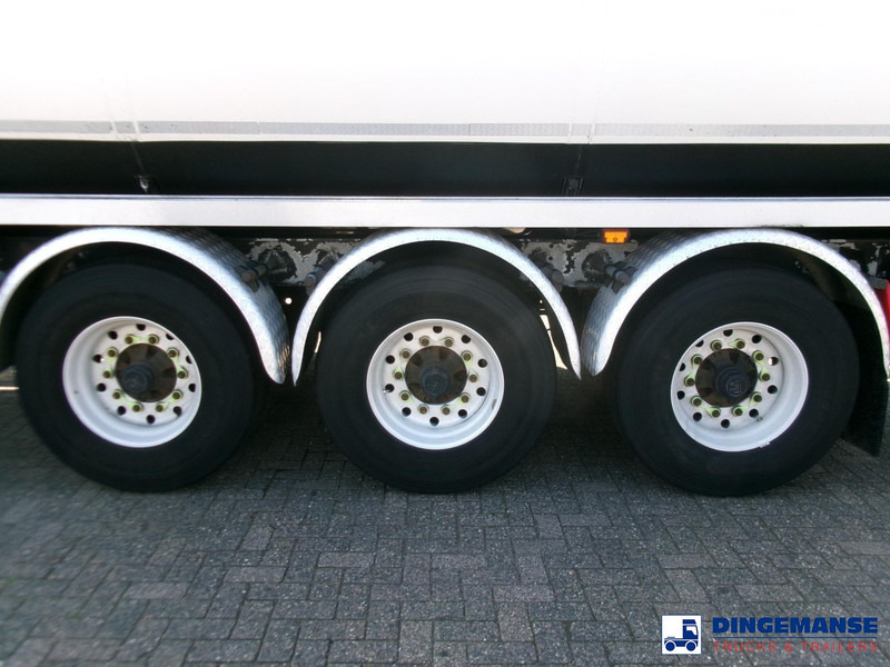 Lakeland Fuel tank alu 43 m3 / 6 comp - Semi-trailer tangki: gambar 5 Lakeland Fuel tank alu 43 m3 / 6 comp - Semi-trailer tangki: gambar 5
