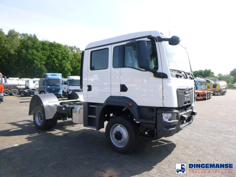 MAN TGM 13.320 4X4 BL chassis / new/unused - Truk sasis: gambar 2 MAN TGM 13.320 4X4 BL chassis / new/unused - Truk sasis: gambar 2