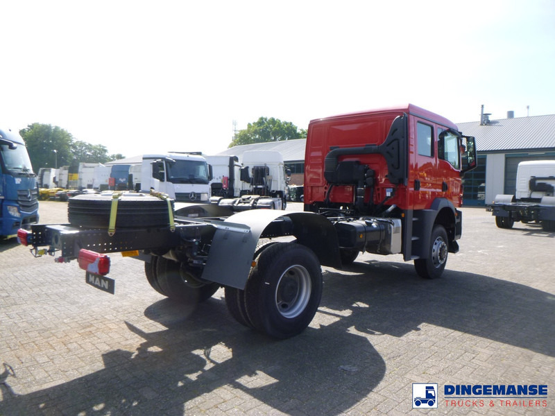 MAN TGM 18.320 4x4 BB chassis / new/unused - Truk sasis: gambar 4 MAN TGM 18.320 4x4 BB chassis / new/unused - Truk sasis: gambar 4