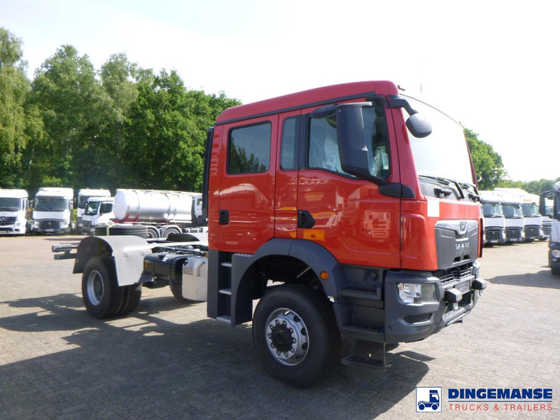 MAN TGM 18.320 4x4 BB chassis / new/unused - Truk sasis: gambar 2 MAN TGM 18.320 4x4 BB chassis / new/unused - Truk sasis: gambar 2
