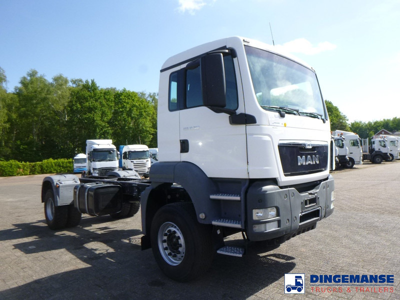 MAN TGS 19.360 4X2 BBS manual Euro 2 chassis + PTO - Truk sasis: gambar 2 MAN TGS 19.360 4X2 BBS manual Euro 2 chassis + PTO - Truk sasis: gambar 2