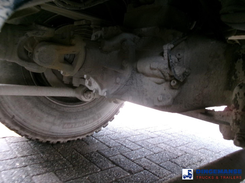 MAN TGS 32.360 8X4 Euro 6 Liebherr concrete mixer 8 m3 + belt - Truk pengaduk beton: gambar 5 MAN TGS 32.360 8X4 Euro 6 Liebherr concrete mixer 8 m3 + belt - Truk pengaduk beton: gambar 5