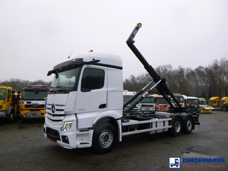 Mercedes-Benz Actros 2843 6x2 Hyva container hook 20t - Hook lift: gambar 1 Mercedes-Benz Actros 2843 6x2 Hyva container hook 20t - Hook lift: gambar 1