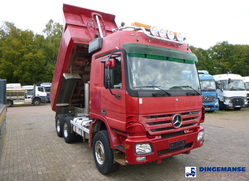 Mercedes-Benz Actros 3350 6x4 tipper - Truk jungkit: gambar 2 Mercedes-Benz Actros 3350 6x4 tipper - Truk jungkit: gambar 2