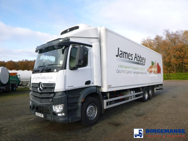 Mercedes-Benz Antos 2533 RHD 6x2 Thermoking T1000R frigo - Truk berpendingin: gambar 1 Mercedes-Benz Antos 2533 RHD 6x2 Thermoking T1000R frigo - Truk berpendingin: gambar 1