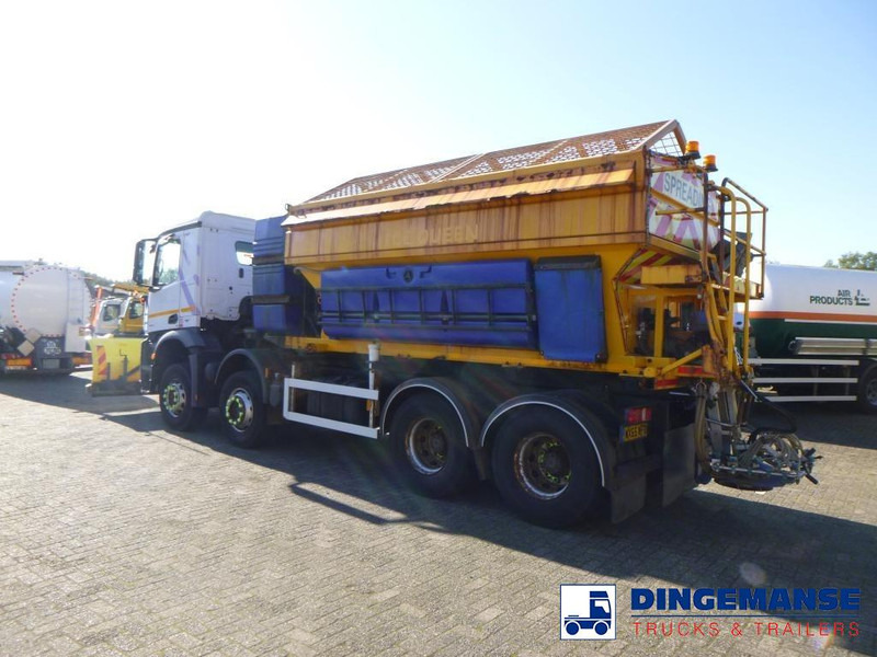 Mercedes-Benz Arocs 3240 8x4 RHD Schmidt snow plough / gritter - Truk bajak salju: gambar 3 Mercedes-Benz Arocs 3240 8x4 RHD Schmidt snow plough / gritter - Truk bajak salju: gambar 3