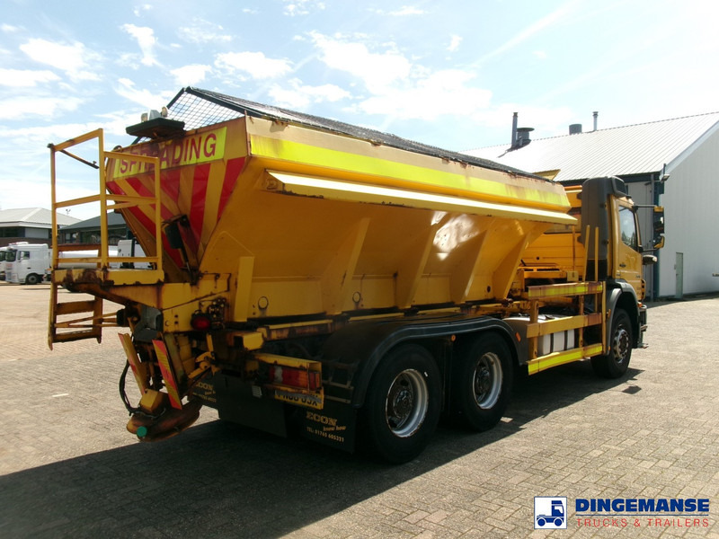 Mercedes-Benz Axor 2629 6x4 RHD gritter / salt spreader - Truk bajak salju: gambar 4 Mercedes-Benz Axor 2629 6x4 RHD gritter / salt spreader - Truk bajak salju: gambar 4