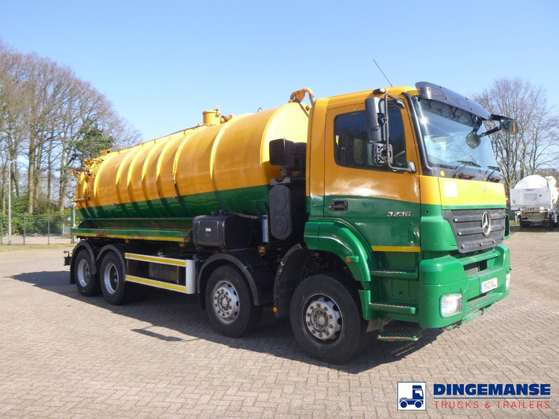 Mercedes-Benz Axor 3236 8x4 RHD vacuum tank - Truk vakum: gambar 2 Mercedes-Benz Axor 3236 8x4 RHD vacuum tank - Truk vakum: gambar 2