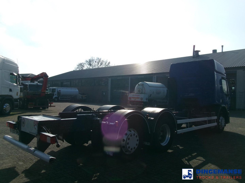 Renault Premium 370 6x2 chassis - Truk sasis: gambar 4 Renault Premium 370 6x2 chassis - Truk sasis: gambar 4