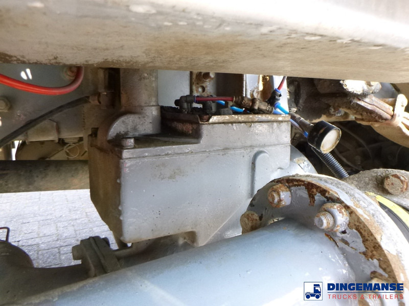 Truk tangki Scania P 230 DB 4x2 RHD fuel tank 12.4 m3 / 4 comp: gambar 19