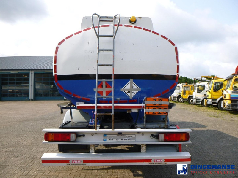 Scania P 230 DB 4x2 RHD fuel tank 12.4 m3 / 4 comp - Truk tangki: gambar 5 Scania P 230 DB 4x2 RHD fuel tank 12.4 m3 / 4 comp - Truk tangki: gambar 5
