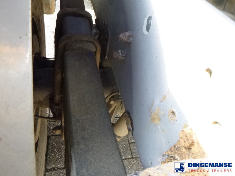 Truk tangki Scania P 230 DB 4x2 RHD fuel tank 12.4 m3 / 4 comp: gambar 7