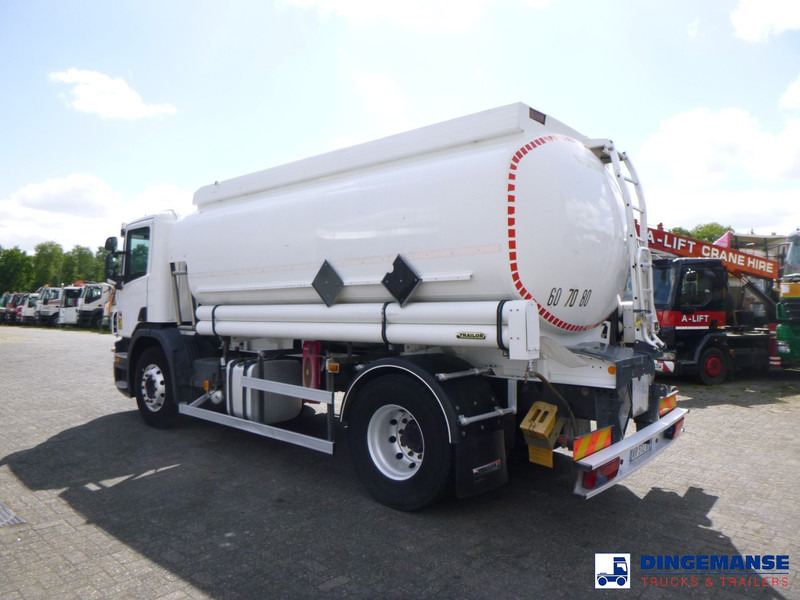 Scania P 270 DB 4x2 fuel tank 13.7 m3 / 5 comp - Truk tangki: gambar 3 Scania P 270 DB 4x2 fuel tank 13.7 m3 / 5 comp - Truk tangki: gambar 3