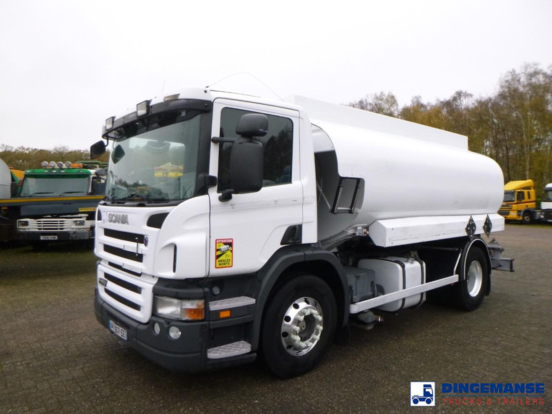Scania P 270 DB 4x2 fuel tank 14 m3 / 3 comp - Truk tangki: gambar 1 Scania P 270 DB 4x2 fuel tank 14 m3 / 3 comp - Truk tangki: gambar 1