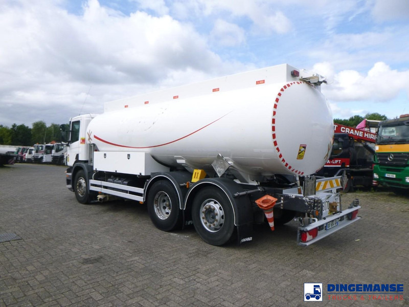 Scania P 320 DB 6X2 fuel tank 18.8 m3 / 5 comp - Truk tangki: gambar 3 Scania P 320 DB 6X2 fuel tank 18.8 m3 / 5 comp - Truk tangki: gambar 3