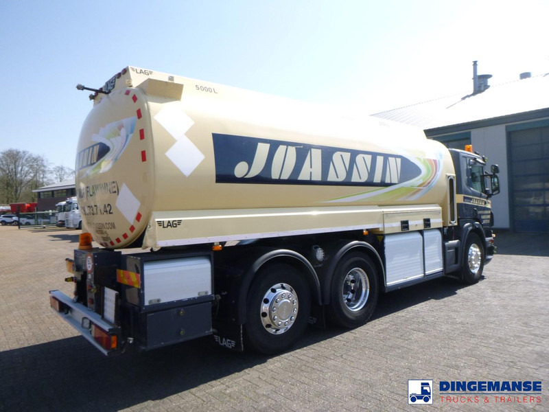 Scania P 420 6x2 fuel tank 20.6 m3 / 4 comp - Truk tangki: gambar 3 Scania P 420 6x2 fuel tank 20.6 m3 / 4 comp - Truk tangki: gambar 3