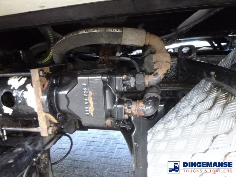 Truk vakum Scania P124-420 6x2 vacuum tank 10.5 m3: gambar 11