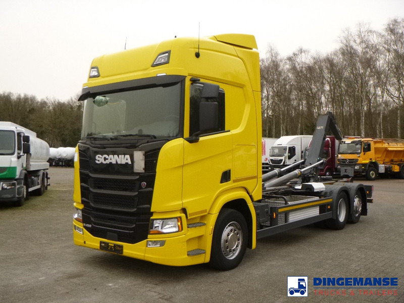 Interior photo 1: Hook lift Scania R450 6x2 Euro 6C + Retarder + Meiller container hook 18.000 kg