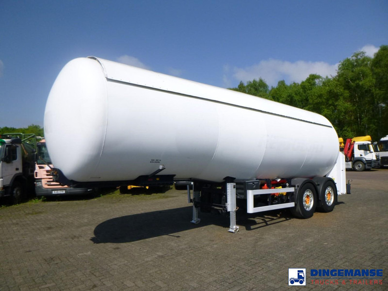 TYT Gas tank steel LPG 38.5 m3 / 1 comp - Semi-trailer tangki: gambar 1 TYT Gas tank steel LPG 38.5 m3 / 1 comp - Semi-trailer tangki: gambar 1
