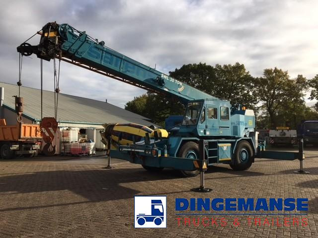 Tadano-Faun TR300 EX 4x4x4 All-terrain crane - Derek bergerak: gambar 1 Tadano-Faun TR300 EX 4x4x4 All-terrain crane - Derek bergerak: gambar 1