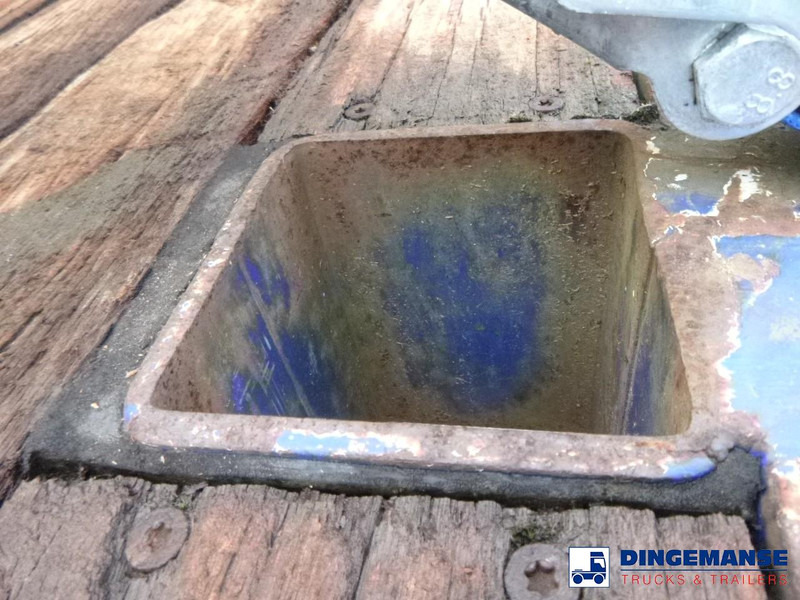 Tirsan 3 axle Platform trailer - Semi-trailer flatbed: gambar 2 Tirsan 3 axle Platform trailer - Semi-trailer flatbed: gambar 2