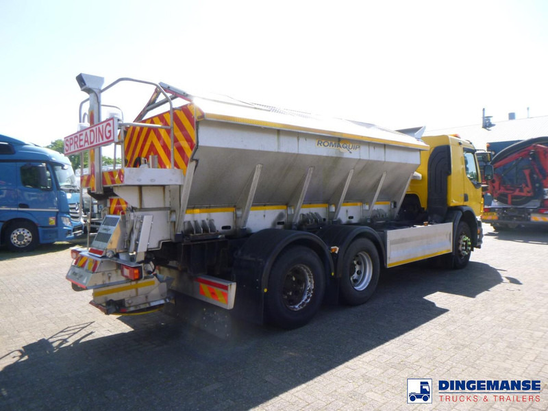 Volvo FH 340 6x4 RHD Romaquip gritter / salt spreader - Truk bajak salju: gambar 4 Volvo FH 340 6x4 RHD Romaquip gritter / salt spreader - Truk bajak salju: gambar 4