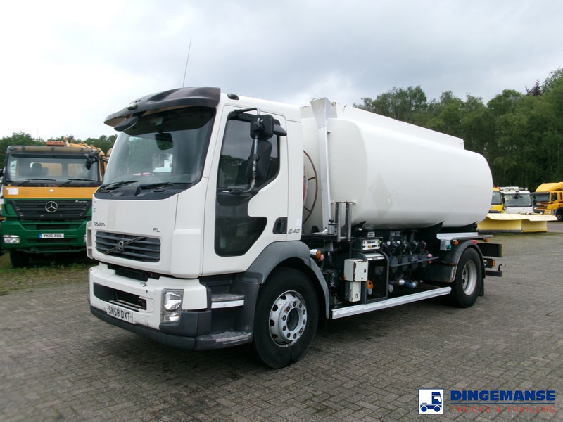 Volvo FL 240 4x2 RHD fuel tank 13 m3 / 4 comp - Truk tangki: gambar 1 Volvo FL 240 4x2 RHD fuel tank 13 m3 / 4 comp - Truk tangki: gambar 1