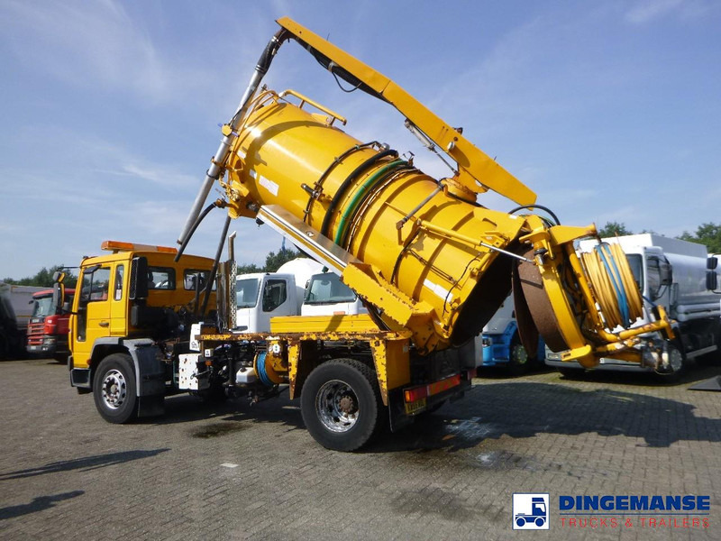 Volvo FL6 4x2 RHD Whale vacuum tank 8 m3 - Truk vakum: gambar 3 Volvo FL6 4x2 RHD Whale vacuum tank 8 m3 - Truk vakum: gambar 3