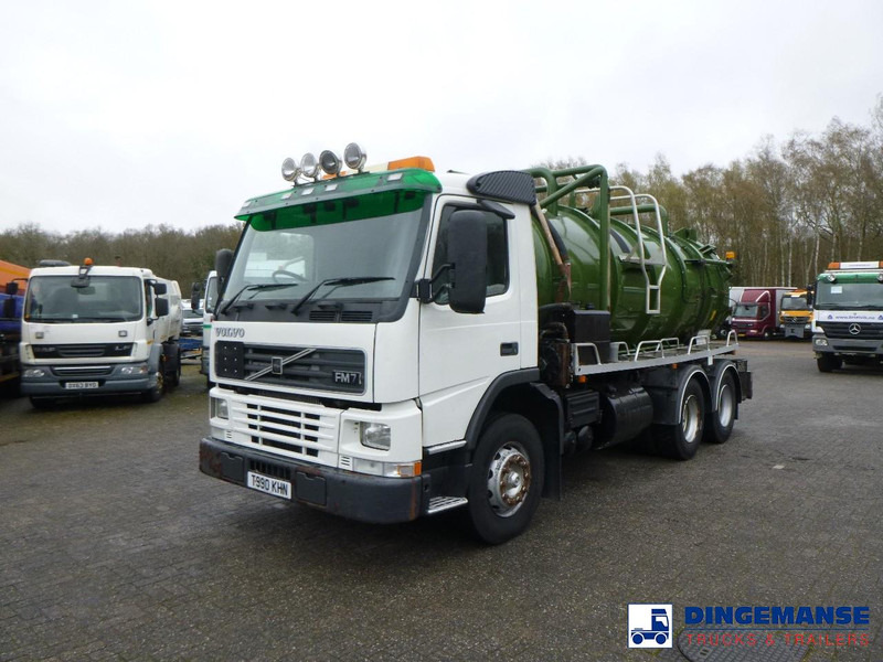 Volvo FM7 290 6X4 RHD vacuum tank 13.7 m3 - Truk vakum: gambar 1 Volvo FM7 290 6X4 RHD vacuum tank 13.7 m3 - Truk vakum: gambar 1