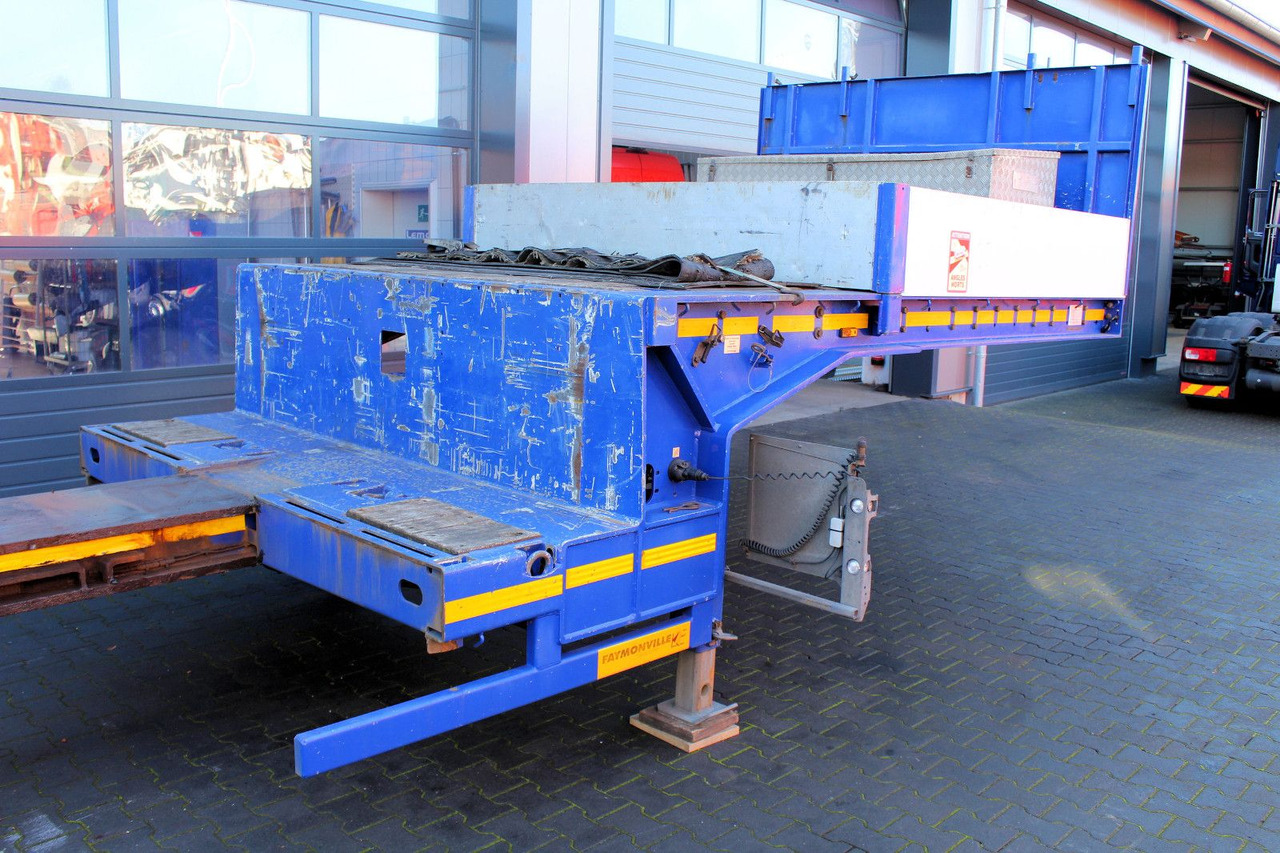 Faymonville 4-Achs Multimax STN-4AX teleskopierbar+Lenkachse - Semi-trailer low bed: gambar 5 Faymonville 4-Achs Multimax STN-4AX teleskopierbar+Lenkachse - Semi-trailer low bed: gambar 5