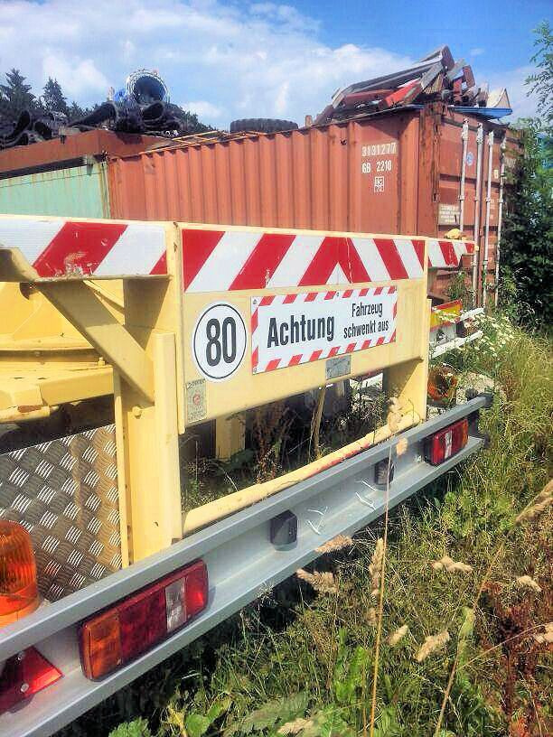 Goldhofer 3-Achs SPZ-DL3-38/80 Spezial 20,5meter + 3xLenk - Semi-trailer low bed: gambar 4 Goldhofer 3-Achs SPZ-DL3-38/80 Spezial 20,5meter + 3xLenk - Semi-trailer low bed: gambar 4