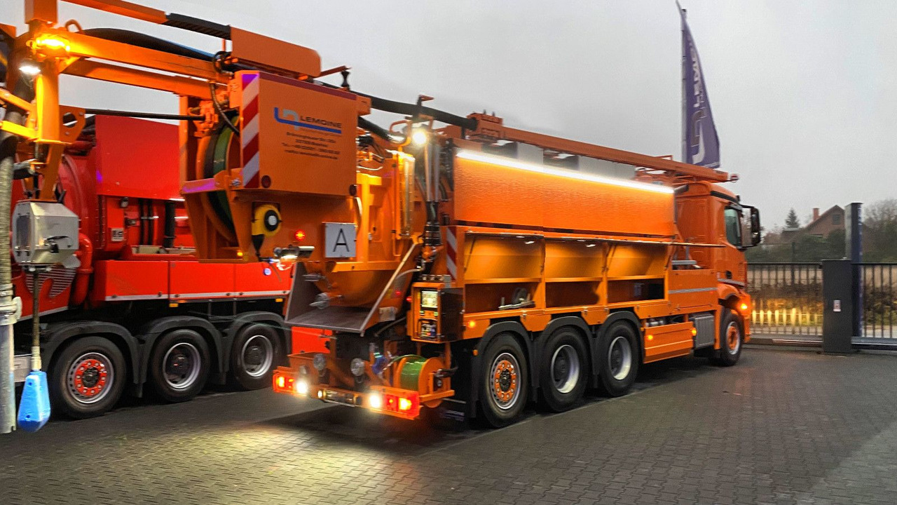 Mercedes-Benz Arocs 3551 8x4 Müller 16mCanalmaster F160EWA WRG - Truk vakum: gambar 2 Mercedes-Benz Arocs 3551 8x4 Müller 16mCanalmaster F160EWA WRG - Truk vakum: gambar 2